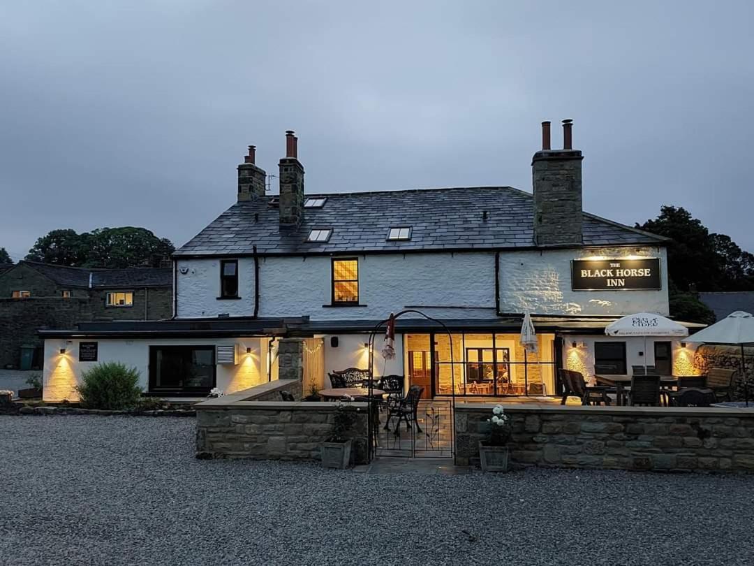 The Black Horse Inn セトル エクステリア 写真
